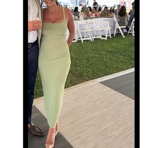 Elegant Green Sleeveless Dress
